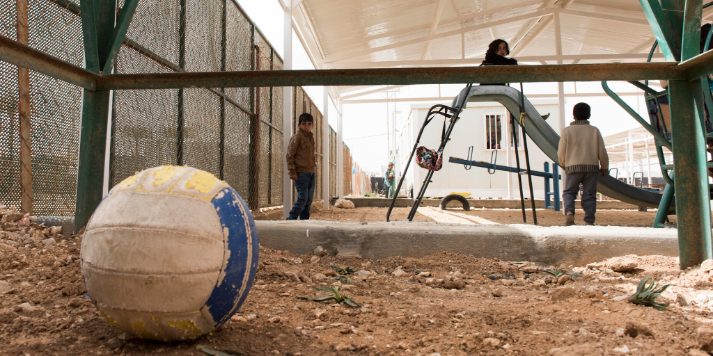 Børn i flygtningelejr i Jordan UN Photo/ Mark Garten