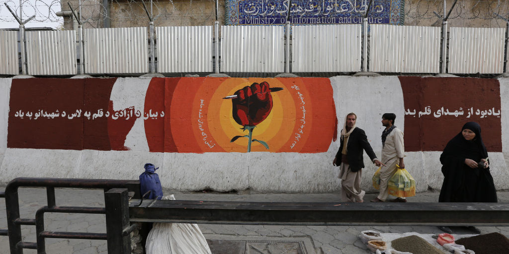 Vægmaleri Kabul UNAMA/ Fardin Waezi